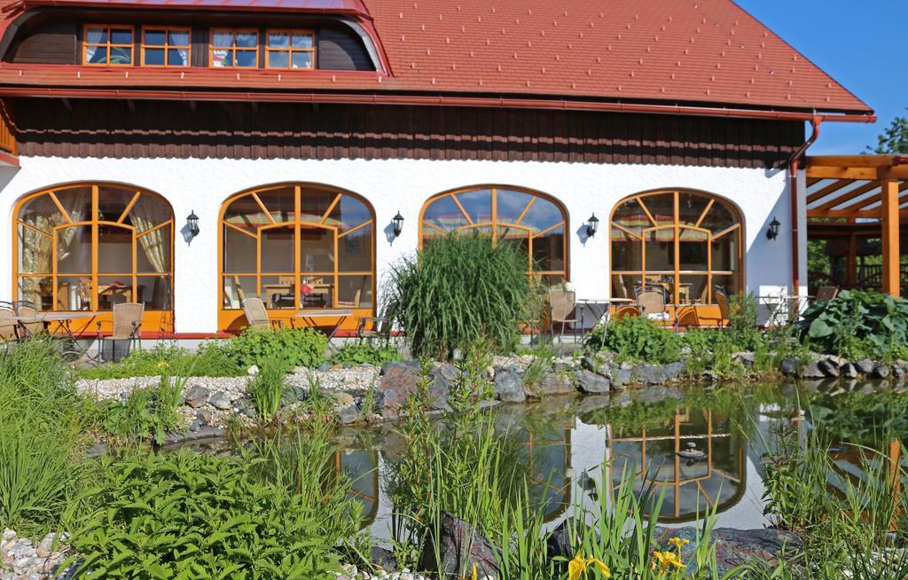 Hotel Garni Huegellandhof Neuhaus am Klausenbach Luaran gambar